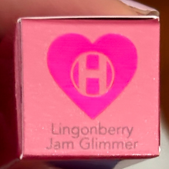 OLEHENRIKSEN Pout Preserve Peptide Lip Treatment LINGONBERRY JAM GLIMMER - Picture 3 of 4
